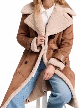 Avec Les Filles Double-Breasted Faux Shearling Coat Size Medium